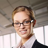 Cliente satisfecho en producción para PYMES